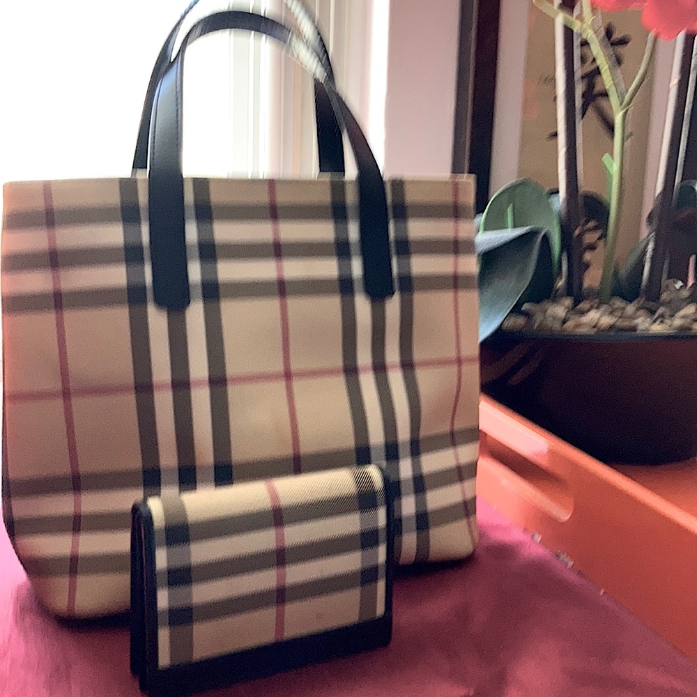 Vintage Burberry Brown Beige Tote Bag London